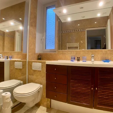 Ferrie T2 A * Cannes